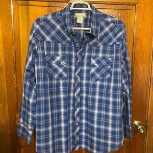 Wrangler Blue and White Plaid Button Down Shirt